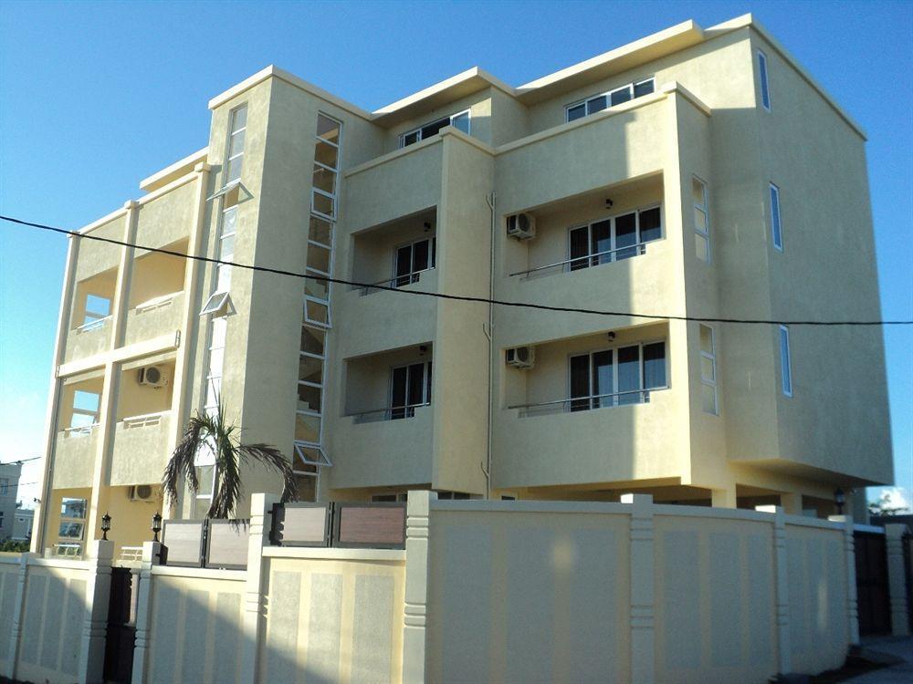 Monalysa St Honore Apartment & Studios Grand Bay Zewnętrze zdjęcie